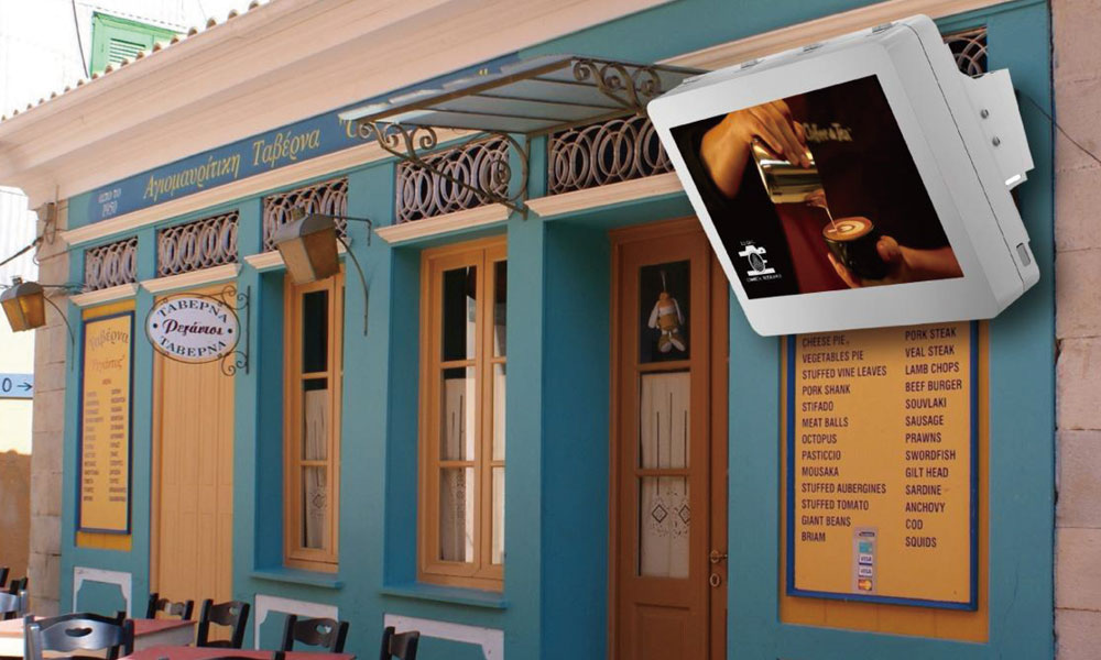 屋外用広告モニタ